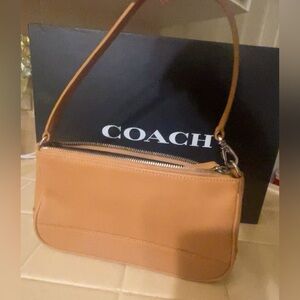 VINTAGE Y2K COACH Hampton Demi Leather Shoulder Bag 8.5x5x3❤️‍🔥some wear in pics